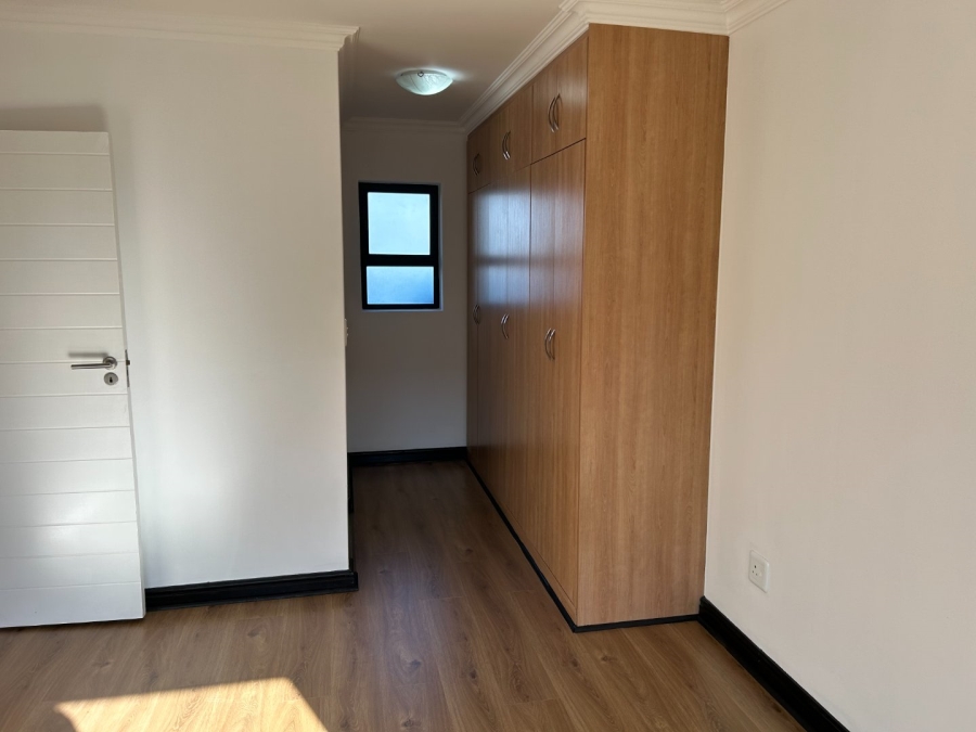 2 Bedroom Property for Sale in Blue Mountain Village Western Cape